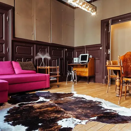 Authentic Flat In ديجون