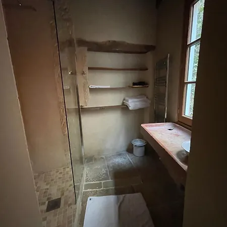 Apartament Authentic Flat In Dijon