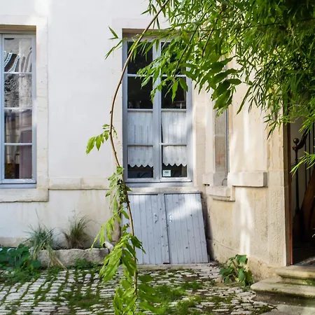 Apartament Authentic Flat In