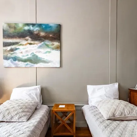 Authentic Flat In شقة ديجون