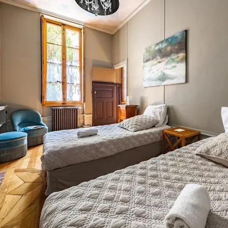 Authentic Flat In *