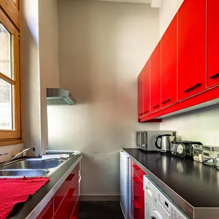 Authentic Flat In * ديجون