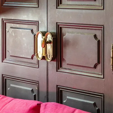 Authentic Flat In