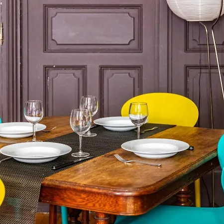 Authentic Flat In شقة