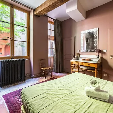 Authentic Flat In Daire *