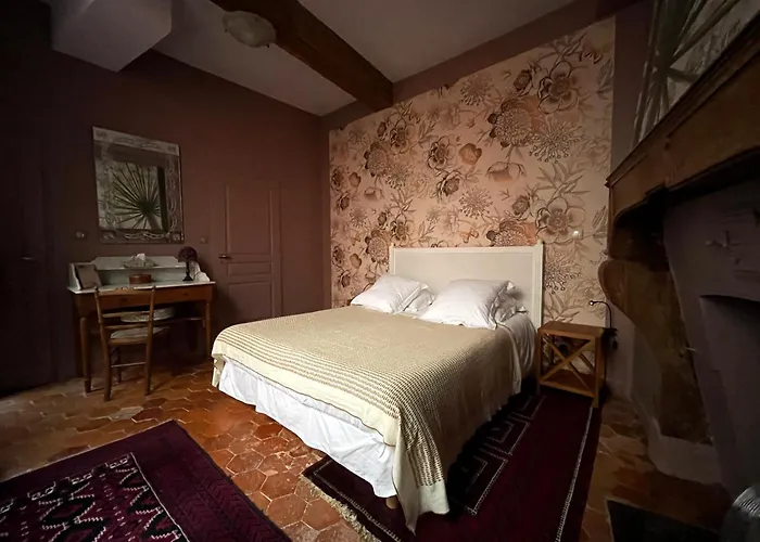 Authentic Flat In Appartement