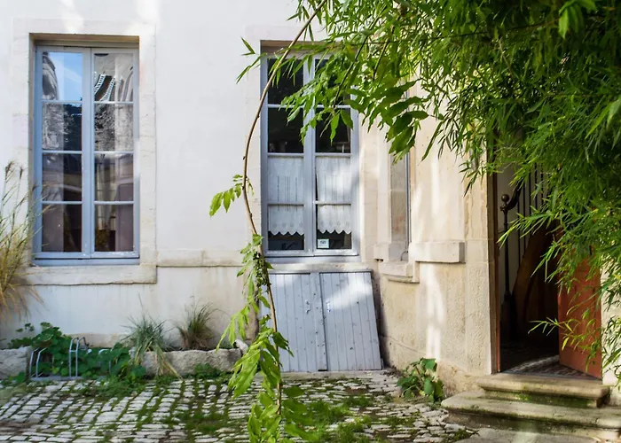 Apartament Authentic Flat In